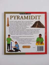 Pyramidit