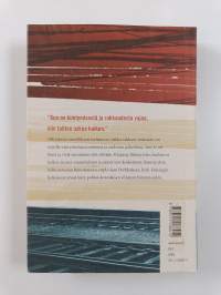 Värjättyä rakkautta : novelleja