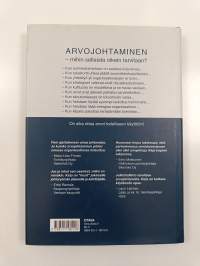 Arvojohtaminen (signeerattu, tekijän omiste)
