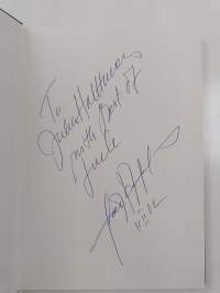 Arvojohtaminen (signeerattu, tekijän omiste)