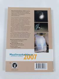 Maailmankaikkeus 2007 : tähtitieteen vuosikirja