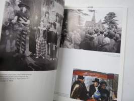 The Rolling Stones - Their life in pictures -kuvakirja yhtyeen vaiheista