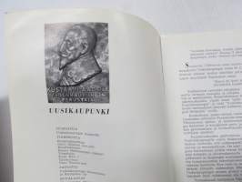 Uusikaupunki 1962 -kuvateos