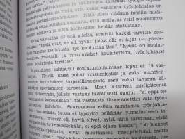 Sosiaaliset suhteet Turun satamassa -presidentti Mauno Koiviston väitöskirja, näköispainos, mukana Tapio Bergholmin kirjoittama esittely