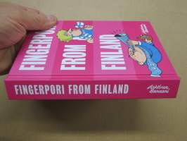 Fingerpori from Finland, Pertti Jarlan omakätinen nimikirjoitus / piirros etulehdellä