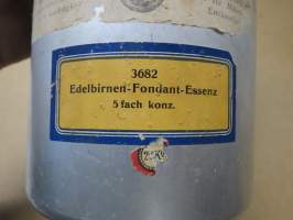Oehme &amp; Baier - Leipzig, Giftfreie Farben für Zuckerwaren, Sprituosen - &quot;Frucht-Aromas&quot; -leipomoille, konditorioille, alkoholiin ym. tarkoitettua esanssia -pullo
