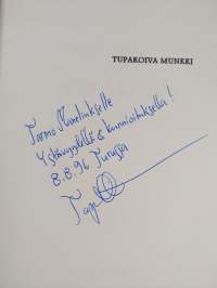 Tupakoiva munkki (signeerattu, tekijän omiste)