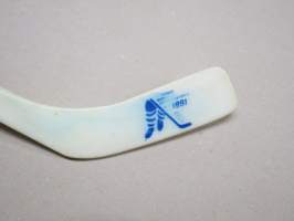 Ice Hockey World Championships 1991 Finland / Turku - Tampere - Helsinki -souvenier stick / jääkiekkomaila, matkamuisto / kisamuisto