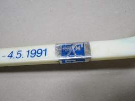 Ice Hockey World Championships 1991 Finland / Turku - Tampere - Helsinki -souvenier stick / jääkiekkomaila, matkamuisto / kisamuisto