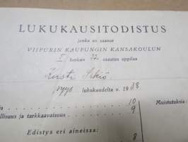 Viipurin kaupungin kansakoulu - Lukukausitodistus, I Luokan 32 osaston oppilas Kirsti Sikiö syyslukukausi 1938, allekirjoitus v.t. opettaja Elsa Tiainen