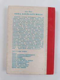 Tiina kesälaitumilla