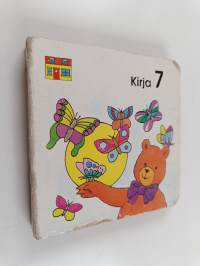 Karhuperheen laskutalo Kirja 7