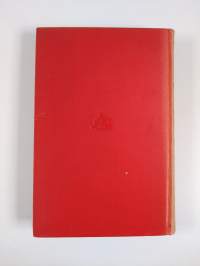 Törnrosens bok 4 : Scener