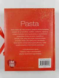Pasta : yli 100 hyvää ohjetta
