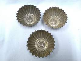 3 x vintage leivosvuoka (1)