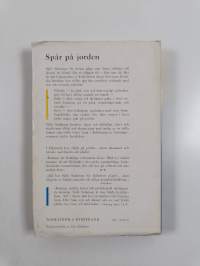 Spår på jorden