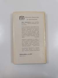 Piirteitä elämästäni ja ajattelustani