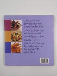The Detox Cook - Over 100 Blissful Detoxing Recipes