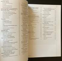 Vihreä Afrikka - Kasveja ja kasvillisuutta