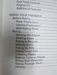Honda TRX300FW 4X4 1994 Owner´s Manual -mönkijä, käyttöohjekirja englanniksi