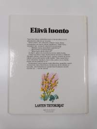 Lasten tietokirjat 3 : Elävä luonto