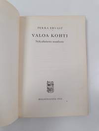 Valoa kohti