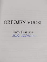 Orpojen vuosi (signeerattu)