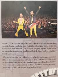 Salamaponin selässä   -Ukkosmaineen tarinoita