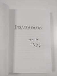 Luottamus (signeerattu, tekijän omiste)