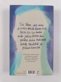 Mitä perhoset tekevät sateella? (UUSI)