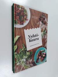 Nyhtökaura : vegepäivän reseptikirja