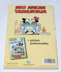 Aku Ankan taskukirja 197	Filmi poikki