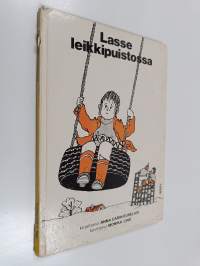 Lasse leikkipuistossa