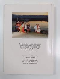 Tornionlaakson vuosikirja = Tornedalens årsbok 2002 - Valtakunnalliset Kotiseutupäivät 2002 - Rikshembygdsdagarna 2002 (+CD)