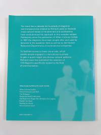 Cross Cultural Communication : A Visual Approach
