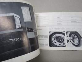 Volkswagen käyttöohjekirja osa 2, Ajo-ohjeita, auton puhdistus, huoltovihjeitä - Tyypit 1,2 ja 4, elokuu 1973