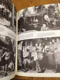 Rintamaelämää - Valokuvia sieltä jostakin 1939-1944