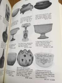 The Lyle official Antiquse review 1989 - Price Guide to Antiques (Antiikki, keräily, kuvateos, hakuteos, antiikkitieto)