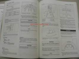 Kawasaki Ninja ZX-6 ZZ-R600 ZZ-R500 Motorcycle service manual -korjaamokirja