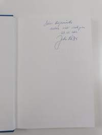 Strategisen johtamisen teoria ja käytäntö (signeerattu, tekijän omiste)