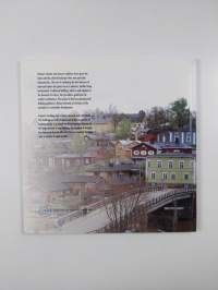 The built environment in Finland : land use, housing and building