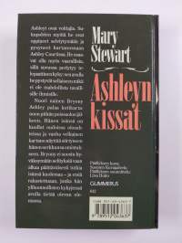 Ashleyn kissat