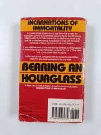 Bearing an hourglass