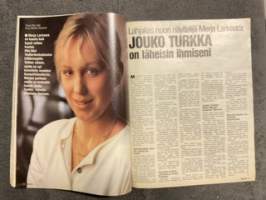 Seura 1989 nr 46, Merja Larivaara, Anna Hanski, Ihminen on kiveä kovempi - Berliinin muurin murtuminen