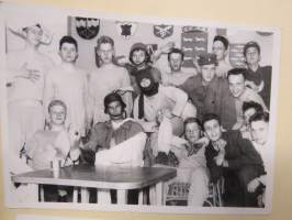 Varusmiespalvelus 1960-luvulla, valokuvia yli 40 kpl