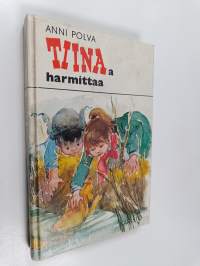 Tiinaa harmittaa