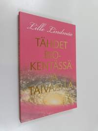 Tähdet biokentässä ja taivaalla