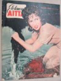 Elokuva-Aitta 1954 nr 22 (kannessa Gina Lollobrigida. Takakannessa Danny Kaye), kuka on Aarne Tarkas?