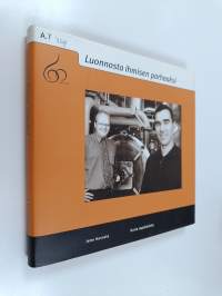 Luonnosta ihmisen parhaaksi : kuvia vapolaisista 1940 - 2000