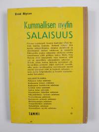 Kummallisen nyytin salaisuus